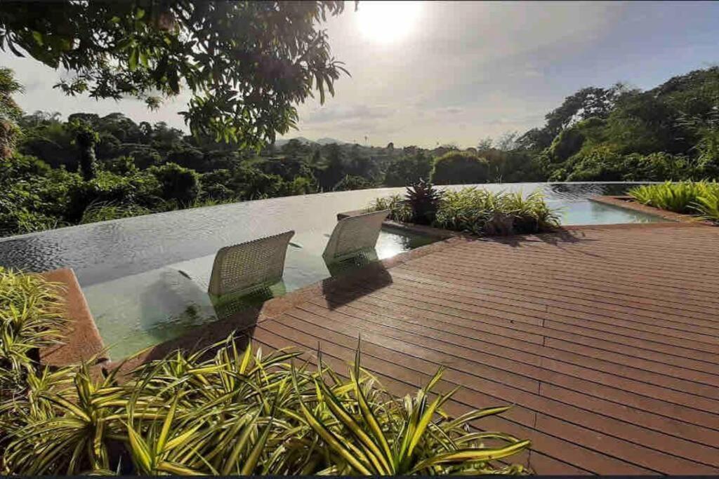 Overlooking Staycation At Sandari Batulao 大雅台 外观 照片